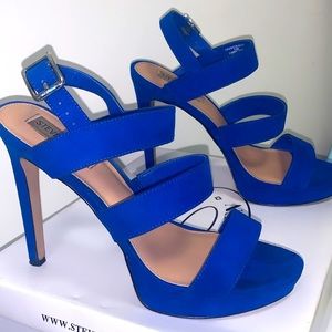 Steve Madden Crush Blue Heels ! Size 8.5 in Women!
